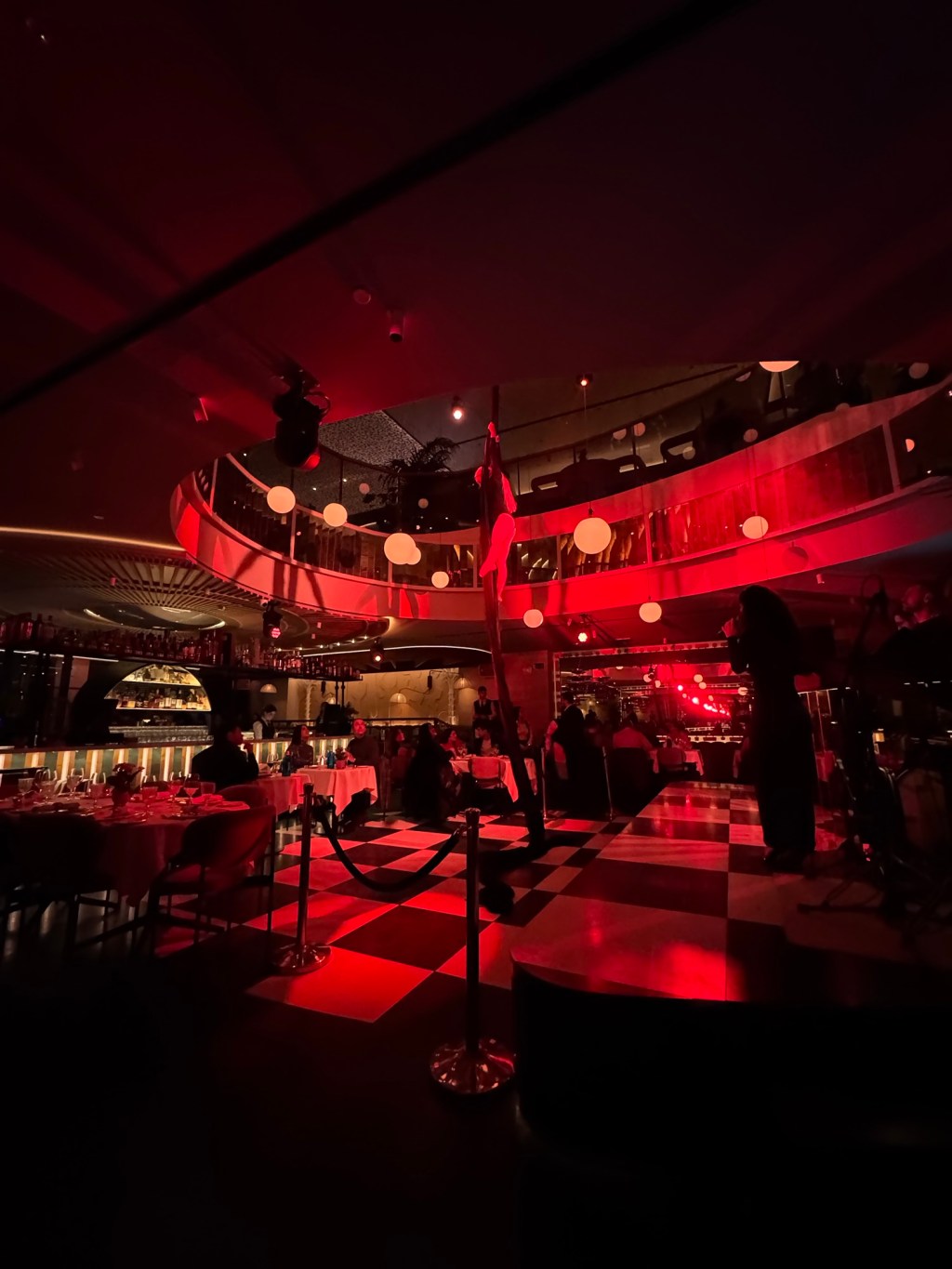 Pabblo: Dinner with a Side of&nbsp;Spectacle