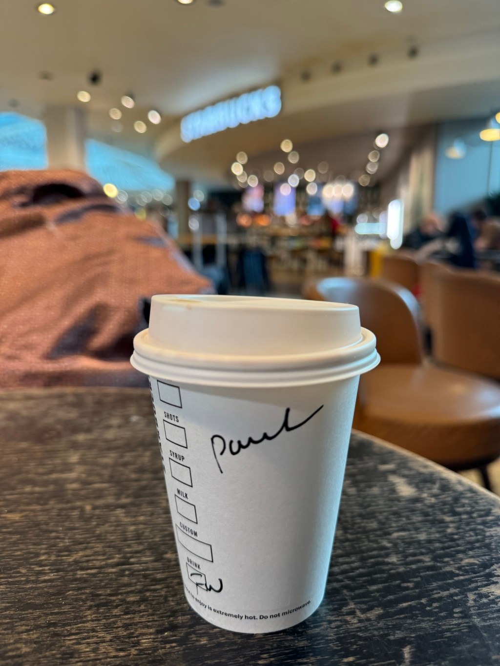 Starbucks at Bristol Airport: Lukewarm Glamour, Hot&nbsp;Coffee